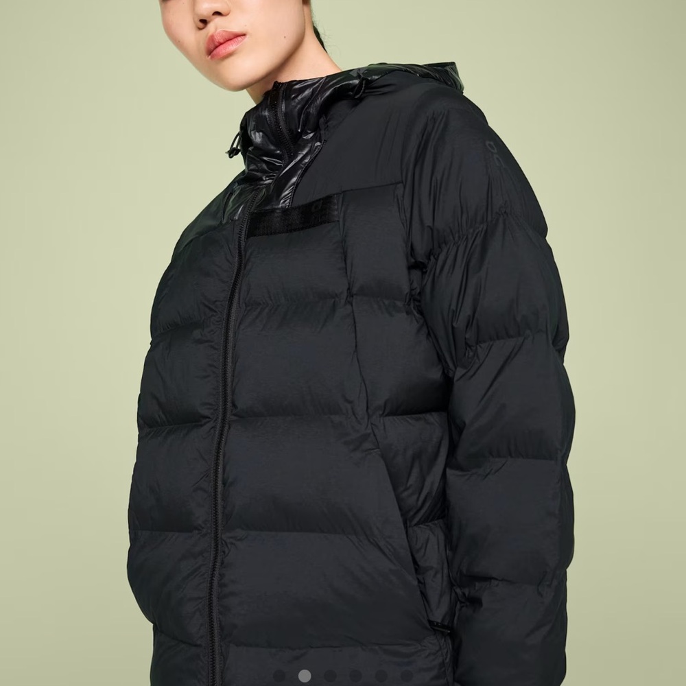 On Running Black Puffer Jacket Black XL
